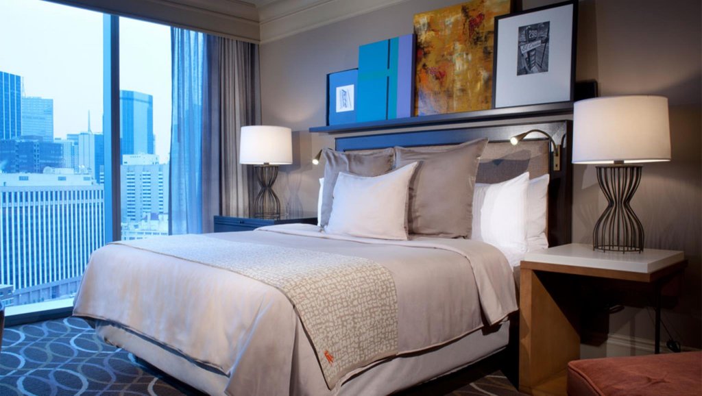 Фото Omni Dallas Hotel
