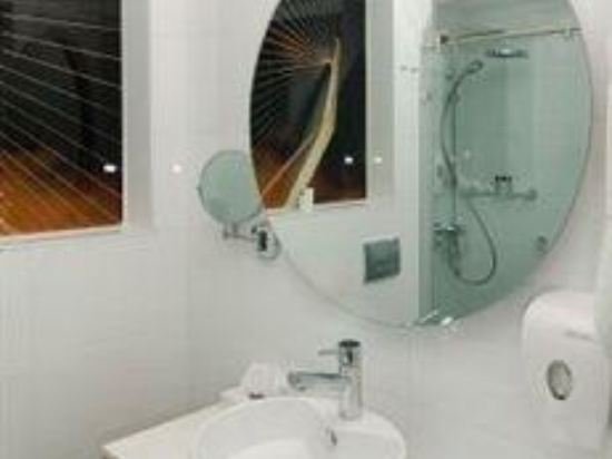 Фото Eyal Hotel by Smart Hotels