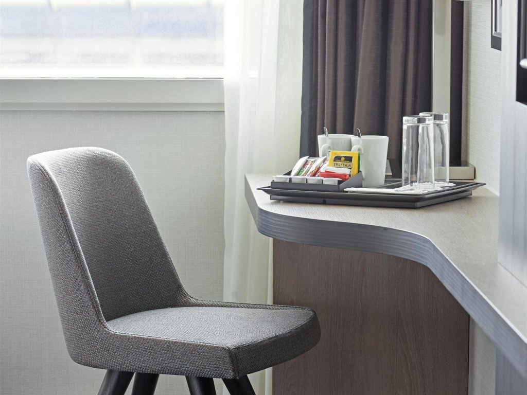 Фото Hyatt Place London Heathrow Airport