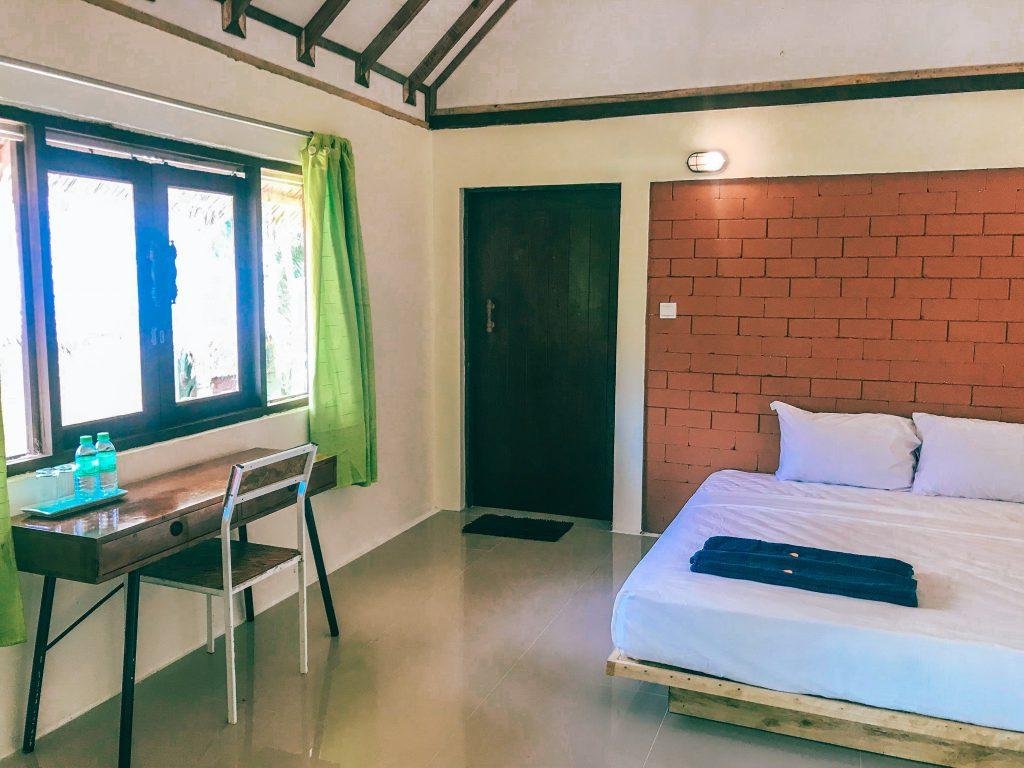 Фото Chomjan Beach Resort