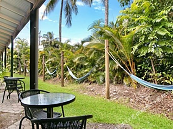Hotel Port O Call Eco Lodge, Port Douglas, photo