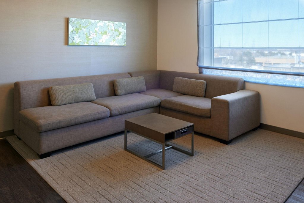 Фото Element Vaughan Southwest