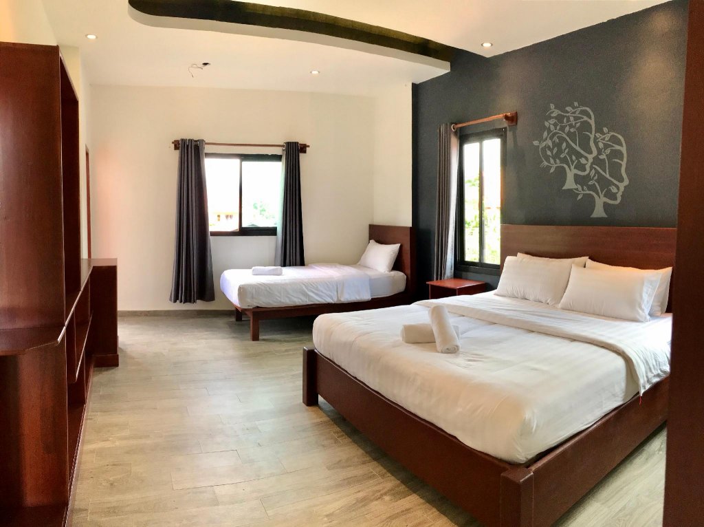 Фото Faraway Suites - Hostel