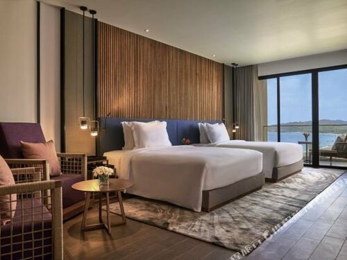 Гостиница Mövenpick Resort Waverly Phu Quoc