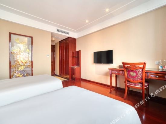 Фото Fengxi Hotel