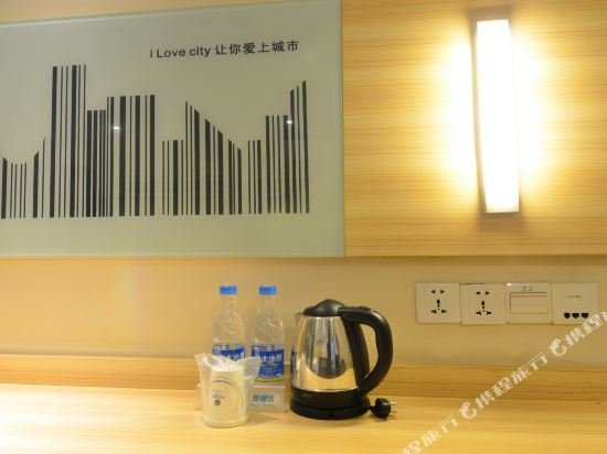 Фото City Comfort Inn Wuhan Xudong