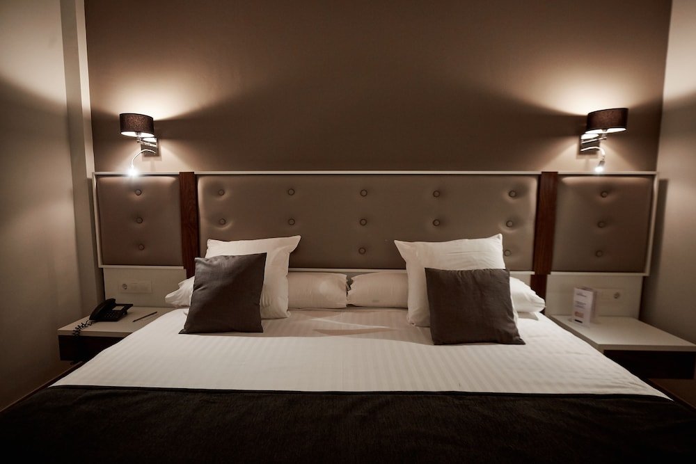 Фото Torremirona Golf & SPA Resort