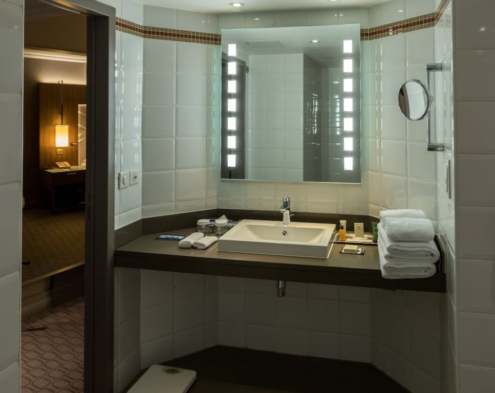 Фото Hilton Paris La Defense