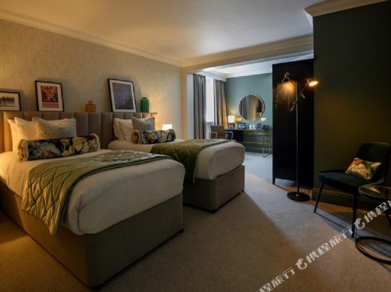 Фото Gonville Hotel