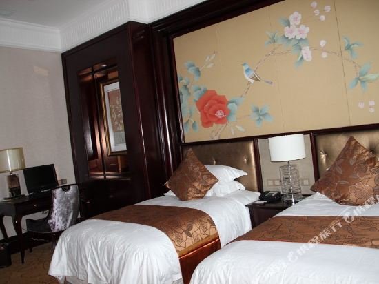 Фото Saussurea Hotel