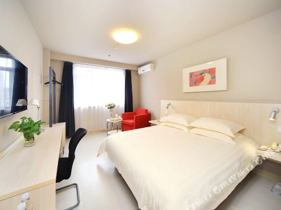 Фото Jinjiang Inn Wuhan Wuchang Railway Station