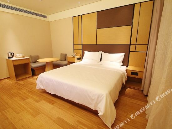 Фото Ji Hotel Shanghai The Bund Tiantong Road