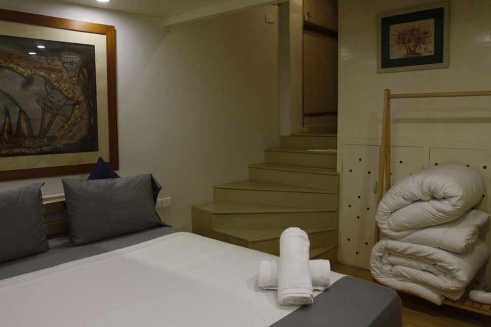 Фото Hanoi Secret Garden Hotel