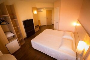 Ibis Lages (Estado de Santa Catarina, Lages), hotel