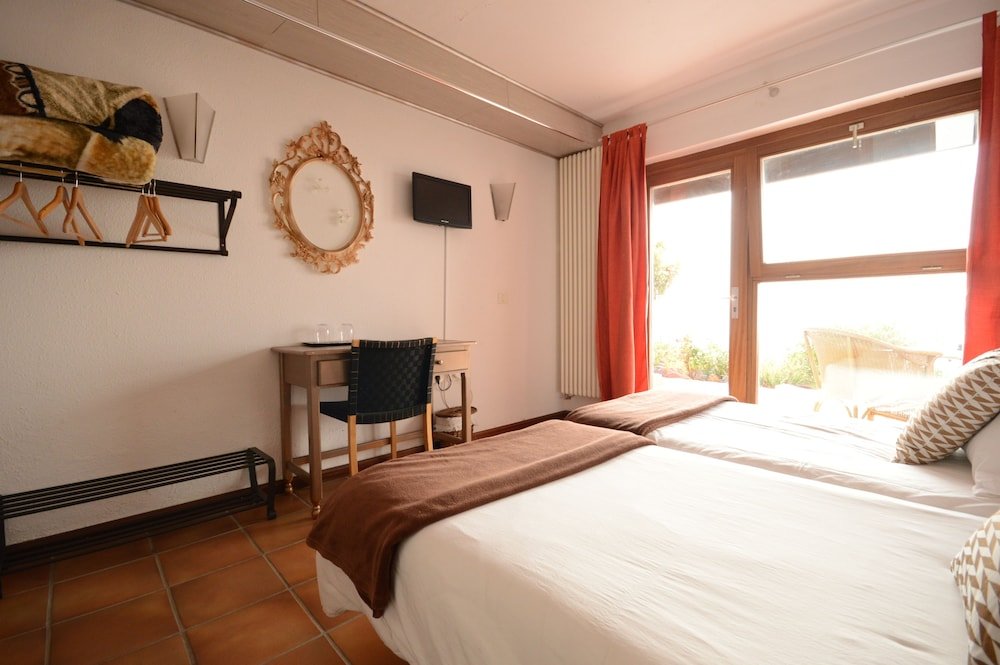 Фото Hotel Alta Montaña