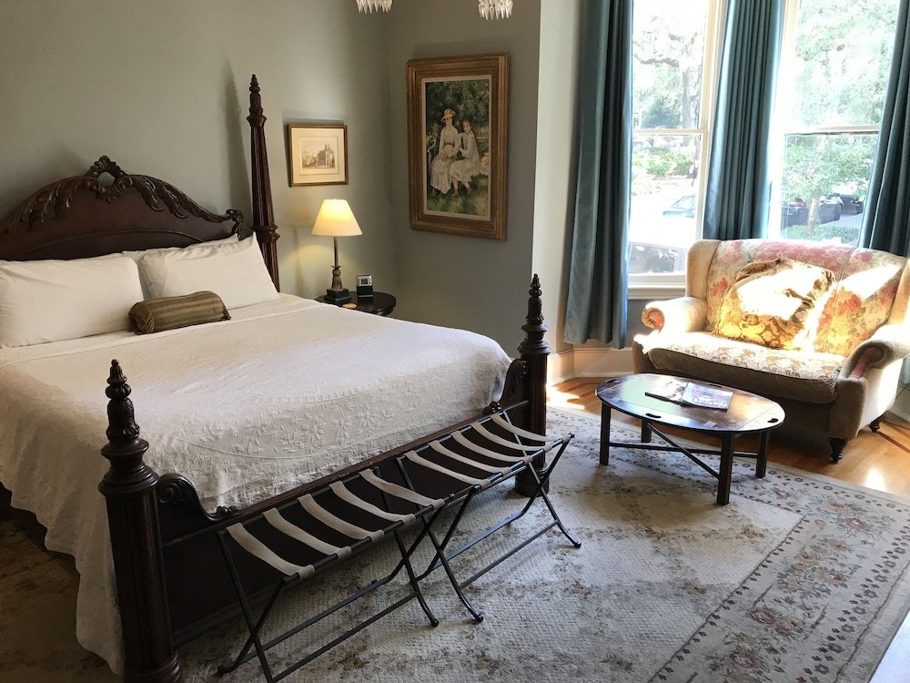 Фото Foley House Inn