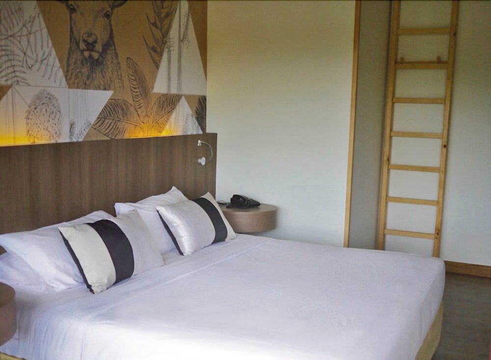 Фото Issara Boutique Winery Hotel