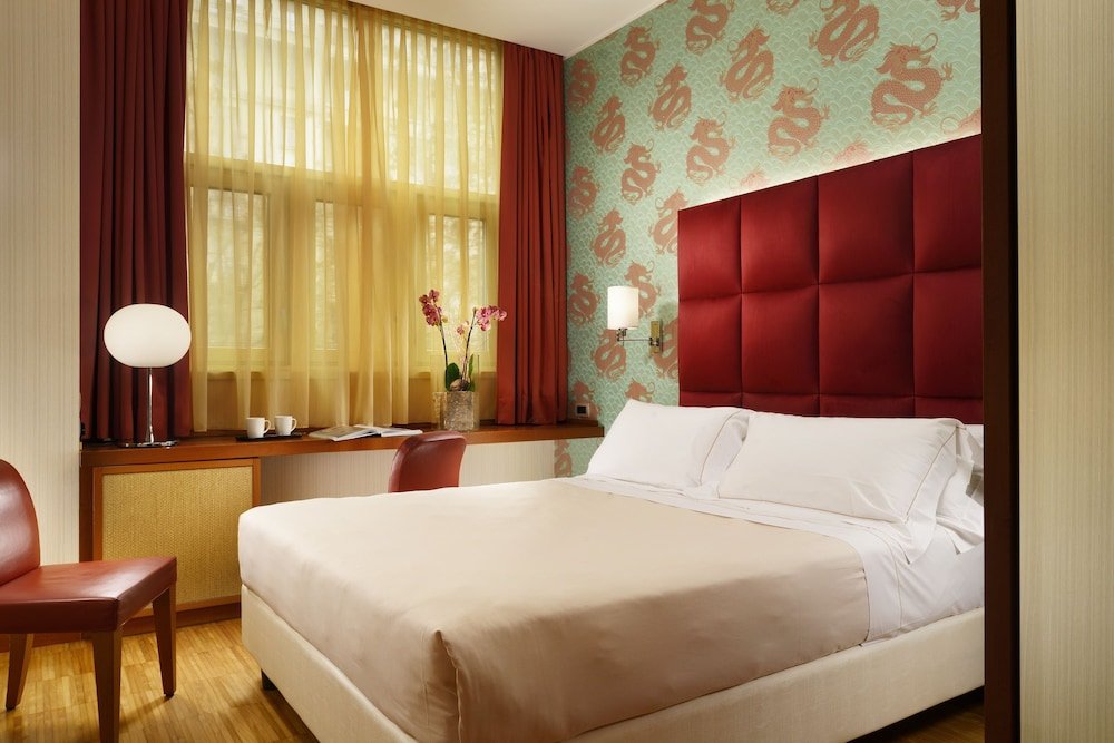 Фото Enterprise Hotel