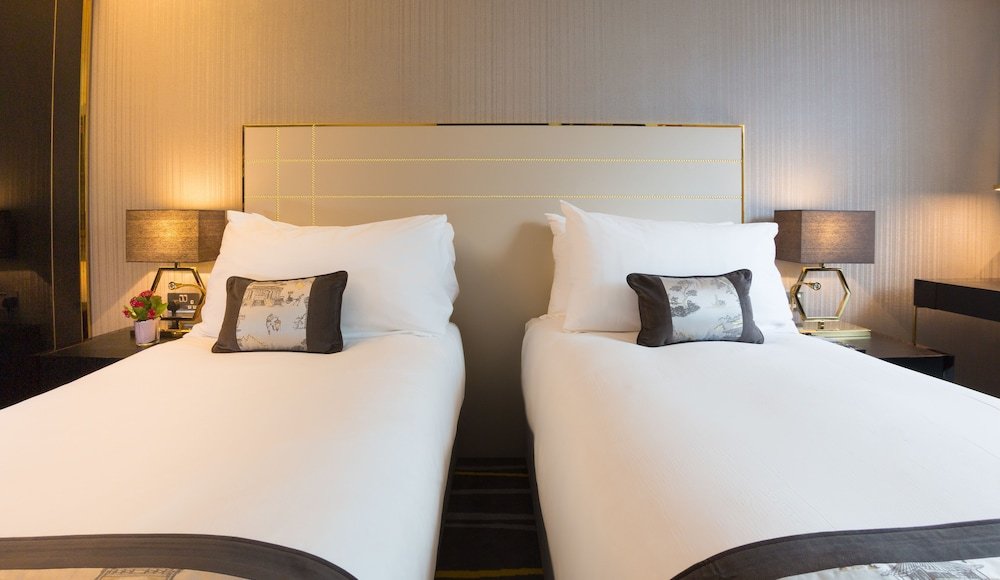 Фото Dorsett City London