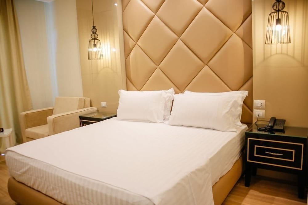 Фото Hotel Luxury