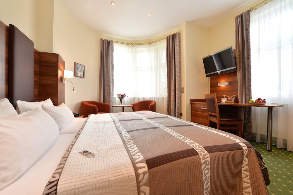 Фото Schöngarten Garni