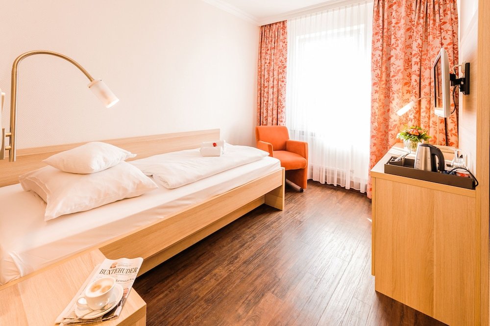 Фото Hotel an der Linah garni