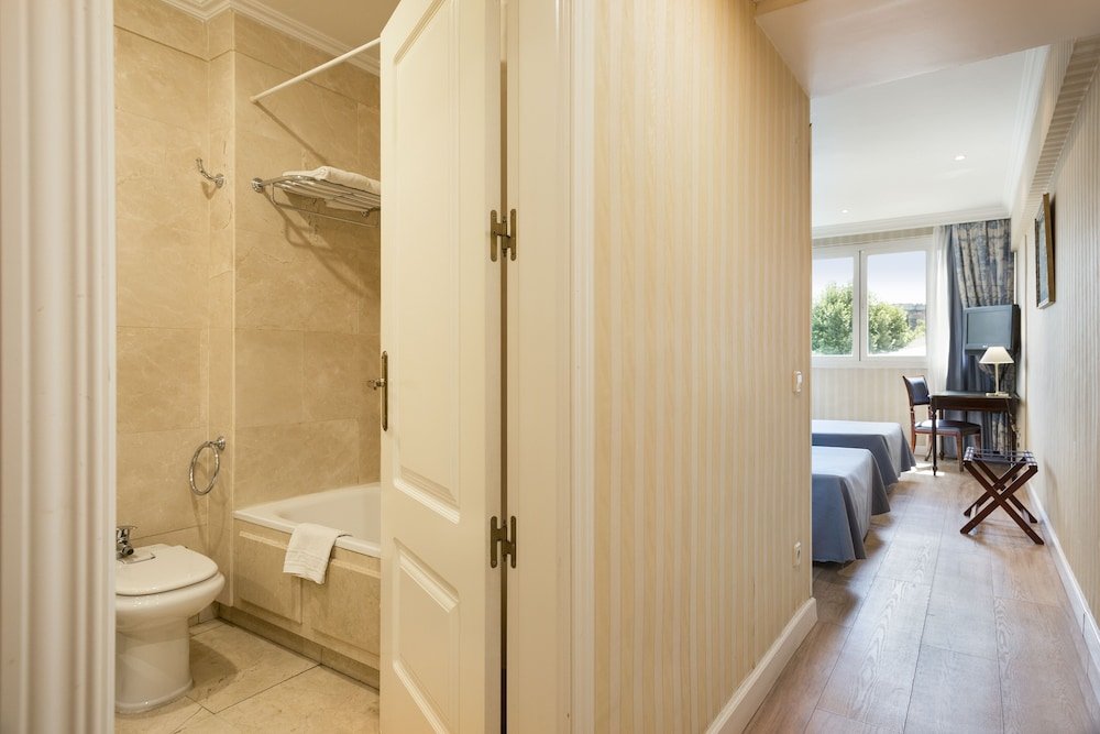 Фото Best Osuna Madrid Feria