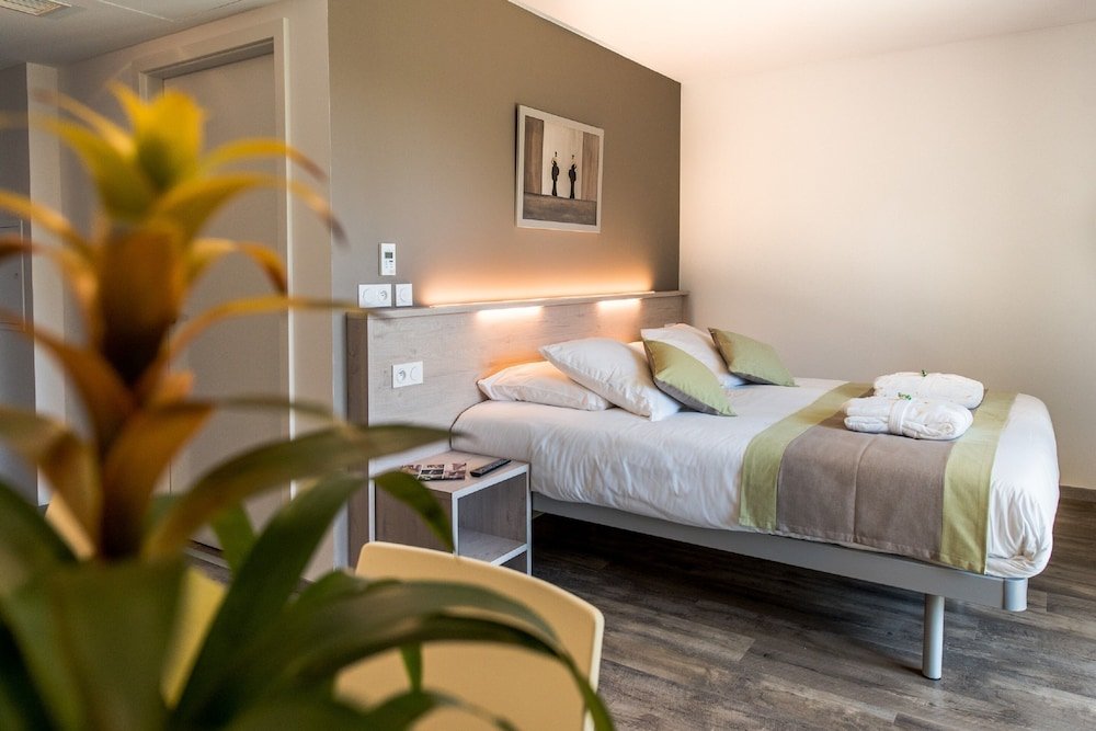 Фото Hotel du Grand Parc