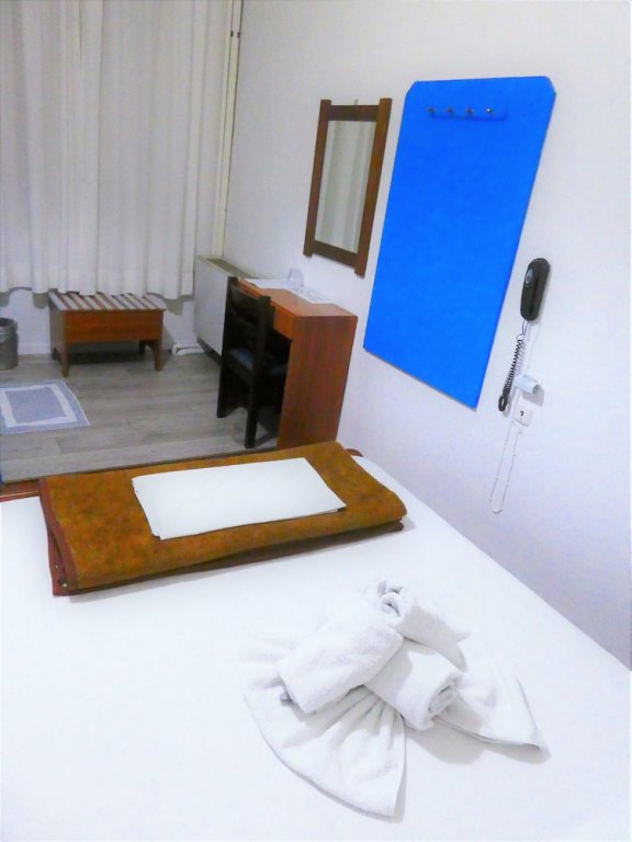 Фото Fivos Hotel - Hostel