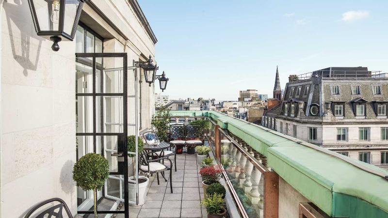 Фото The Langham