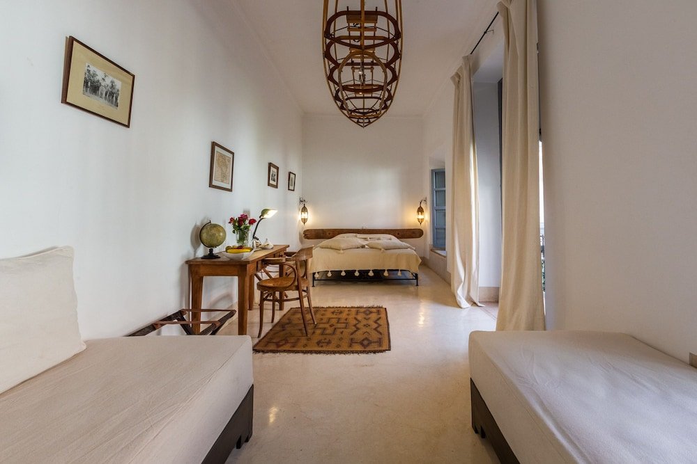 Фото Riad Tchaikana