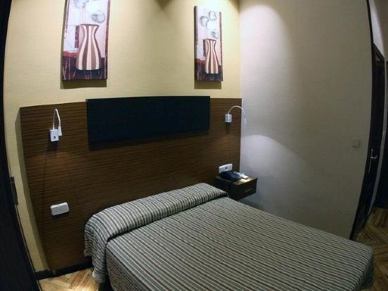 Фото Hostal Cervelo