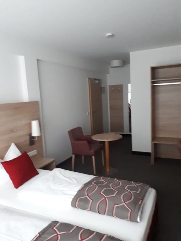 Фото Gasthof Traube Hotel und Restaurant