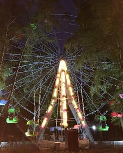 Колесо обозрения (Moscow Region, Orekhovo-Zuyevo, kultury i otdykha Park), atracción
