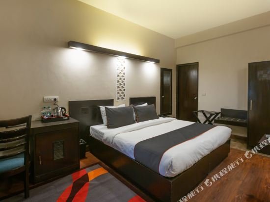 Фото Edition O 30065 Regale Inn