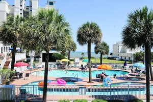 Гостиница Best Western Plus Grand Strand Inn & Suites