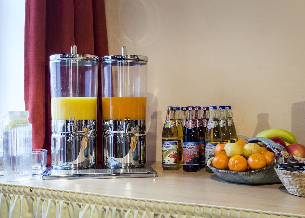 Фото Hotel Bayernhof