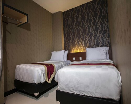 Гостиница Jle's Hotel в Манадо