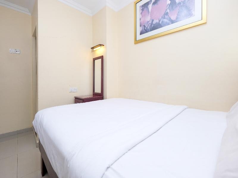 Фото Oyo 89843 Mye Hotel