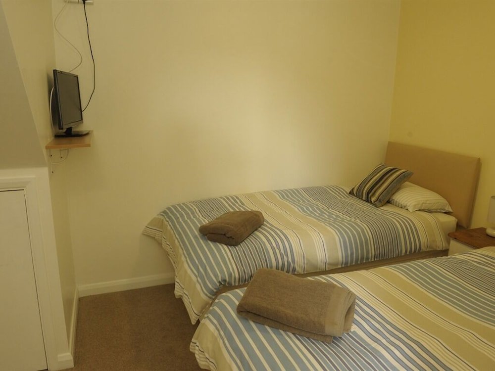 Фото The Lower Bell