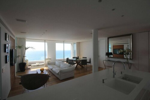 Гостиница Seaview Apartments On The Beach в Нетании
