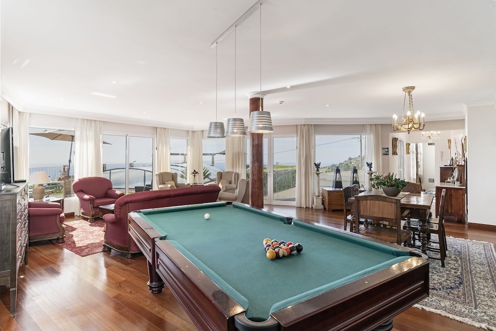 Фото Theo's House