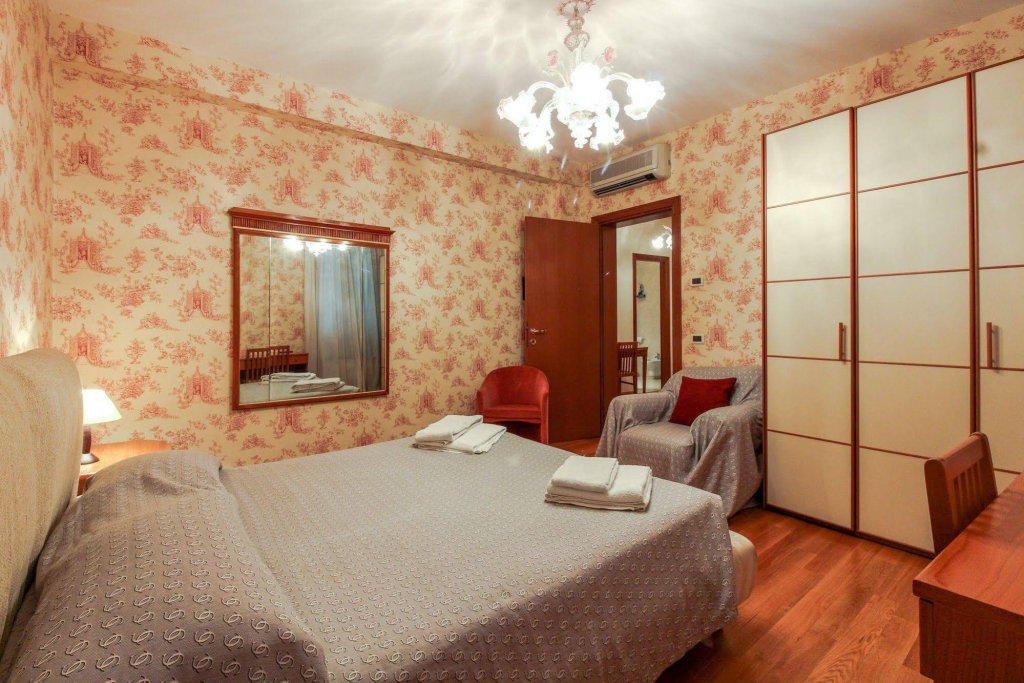 Фото Apartment Goldoni
