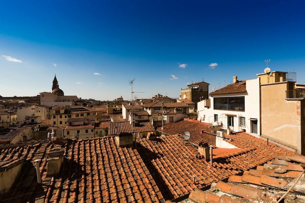 Short-term housing rental Suite Barbadori, Florence, photo