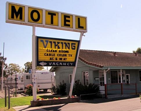 Гостиница Viking Motel Lodi в Лодае