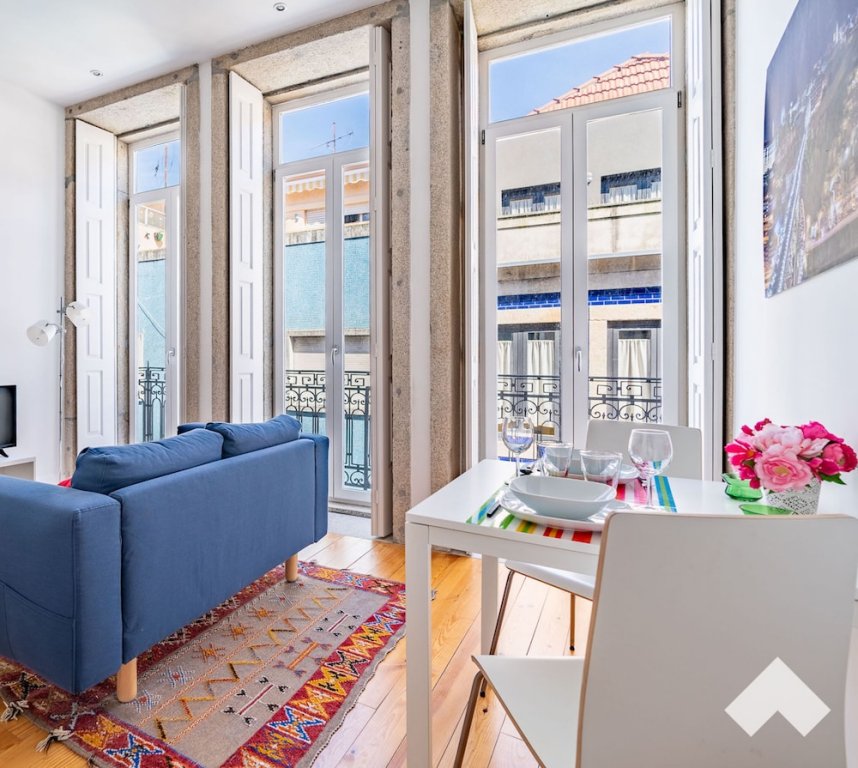 Фото Bianc2 · Bright Apartment Downtown Porto