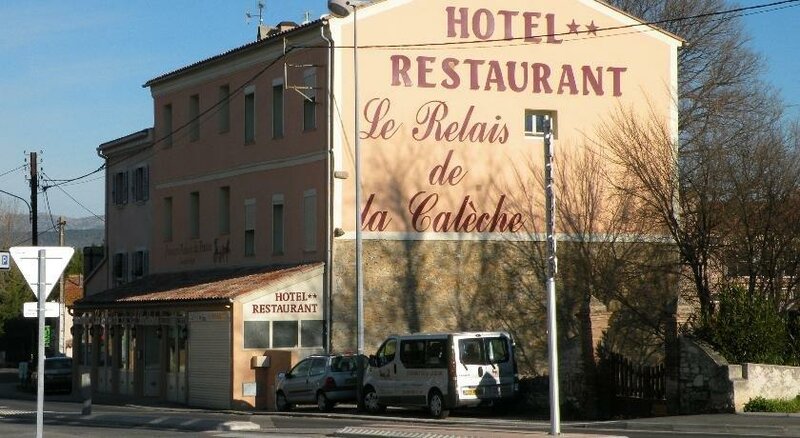 Гостиница Le Relais De La Caleche