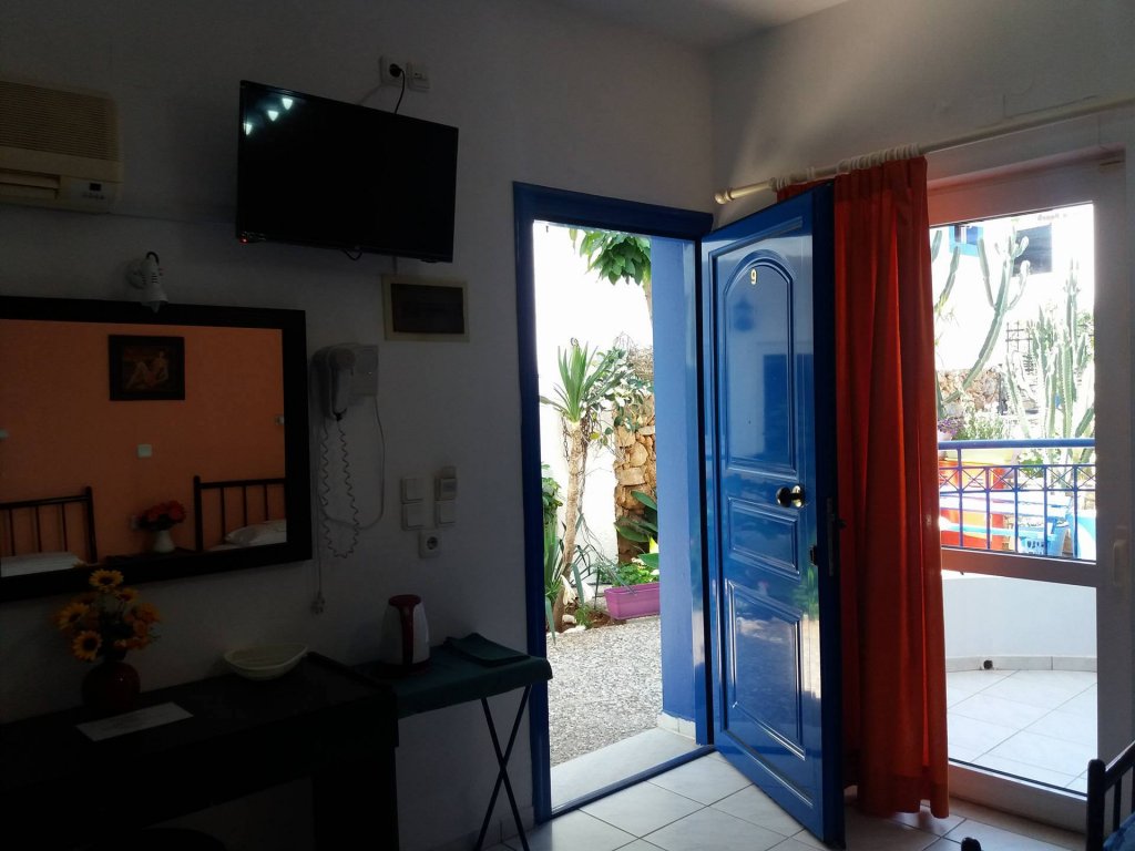 Фото Psaras Apartments