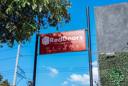 Гостиница RedDoorz Plus @ Balibago Angeles City 2