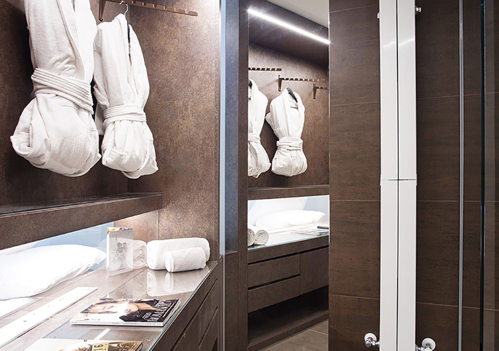 Фото Отель Axel San Sebastián - Adults Only